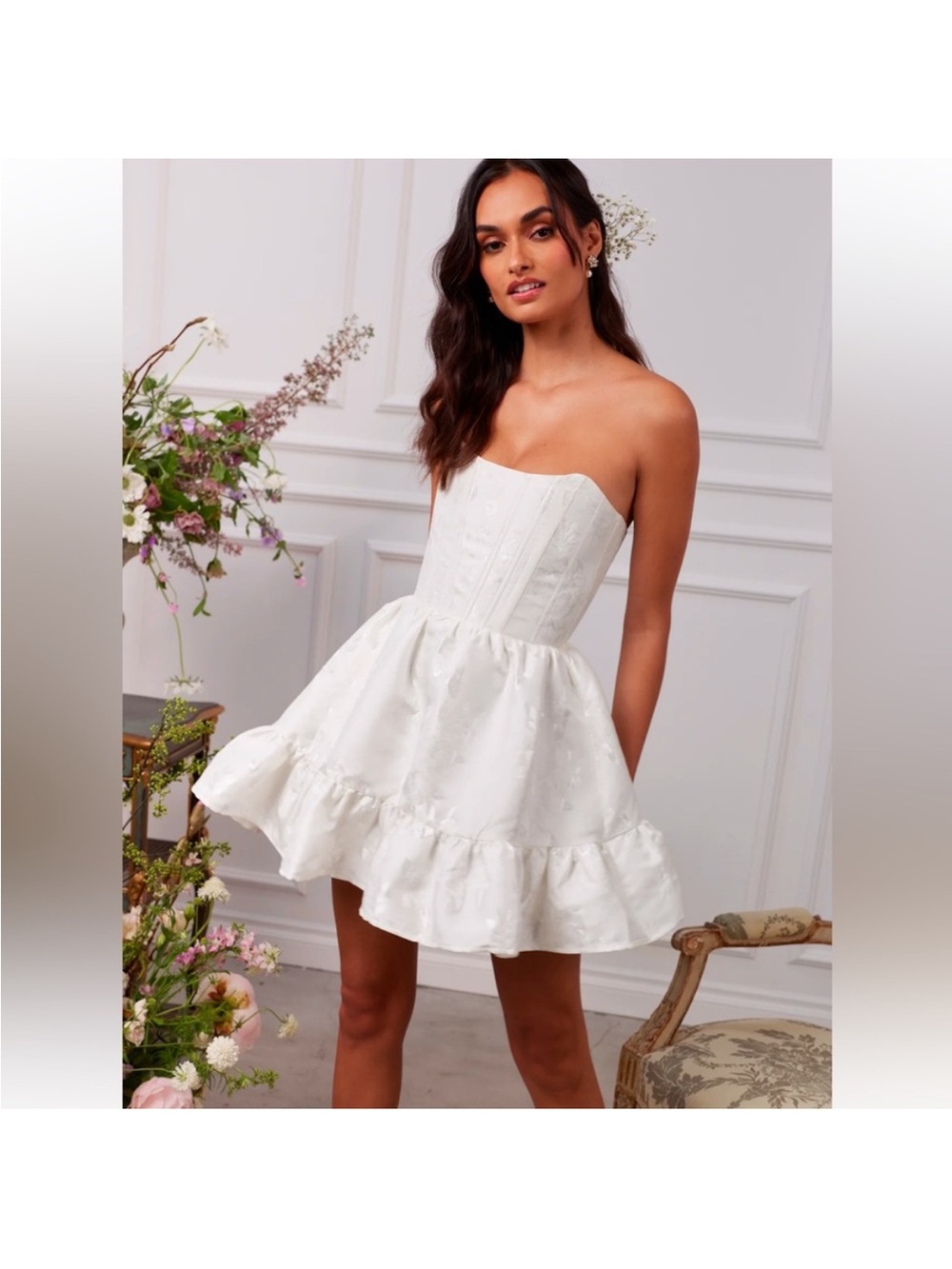 V. Chapman Ginny Corset Mini Dress in White Baroque Floral size 0.